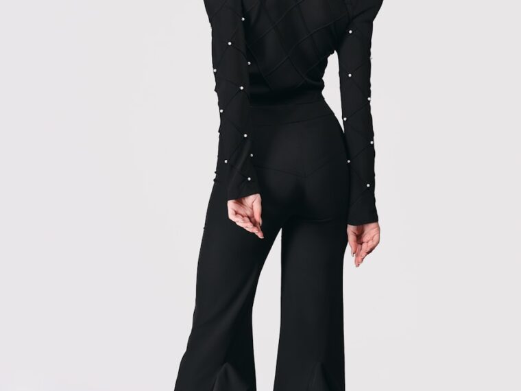 Photo black jumpsuit