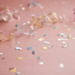 Fuchsiové šaty doplňky: Jak je kombinovat pro dokonalý vzhled